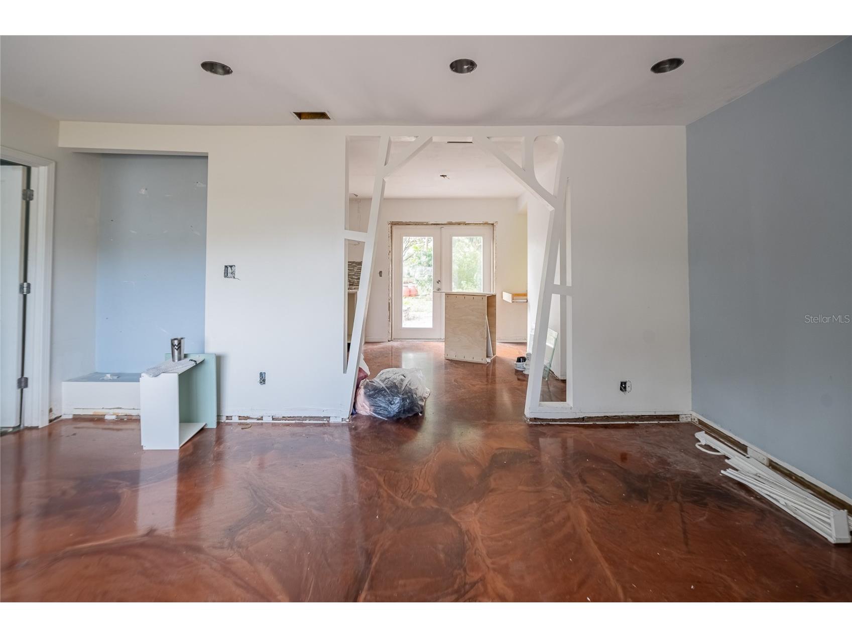 6213 Sanders Drive Tampa FL 33611 TB8469173 image18