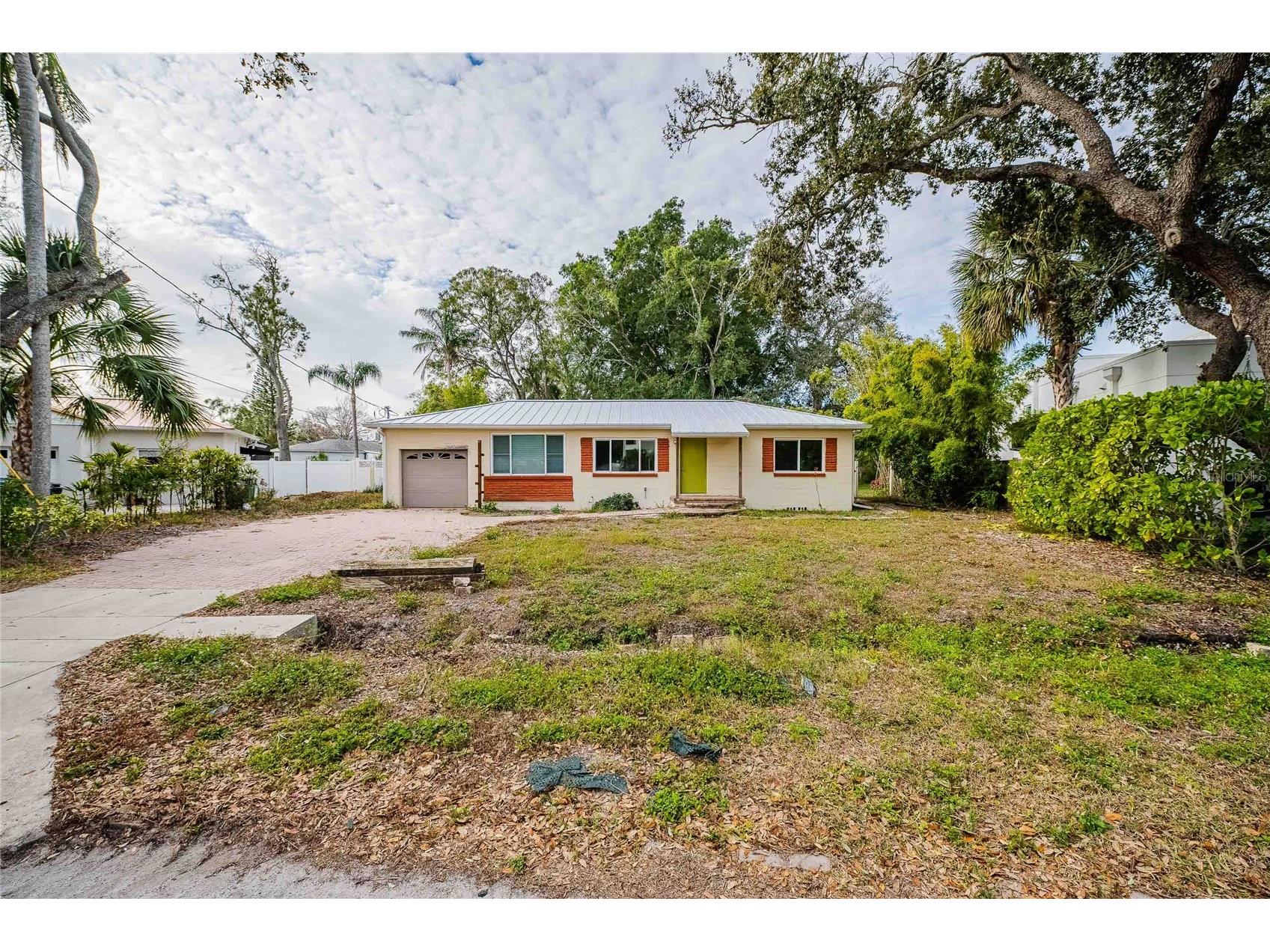 6213 Sanders Drive Tampa FL 33611 TB8469173 image2