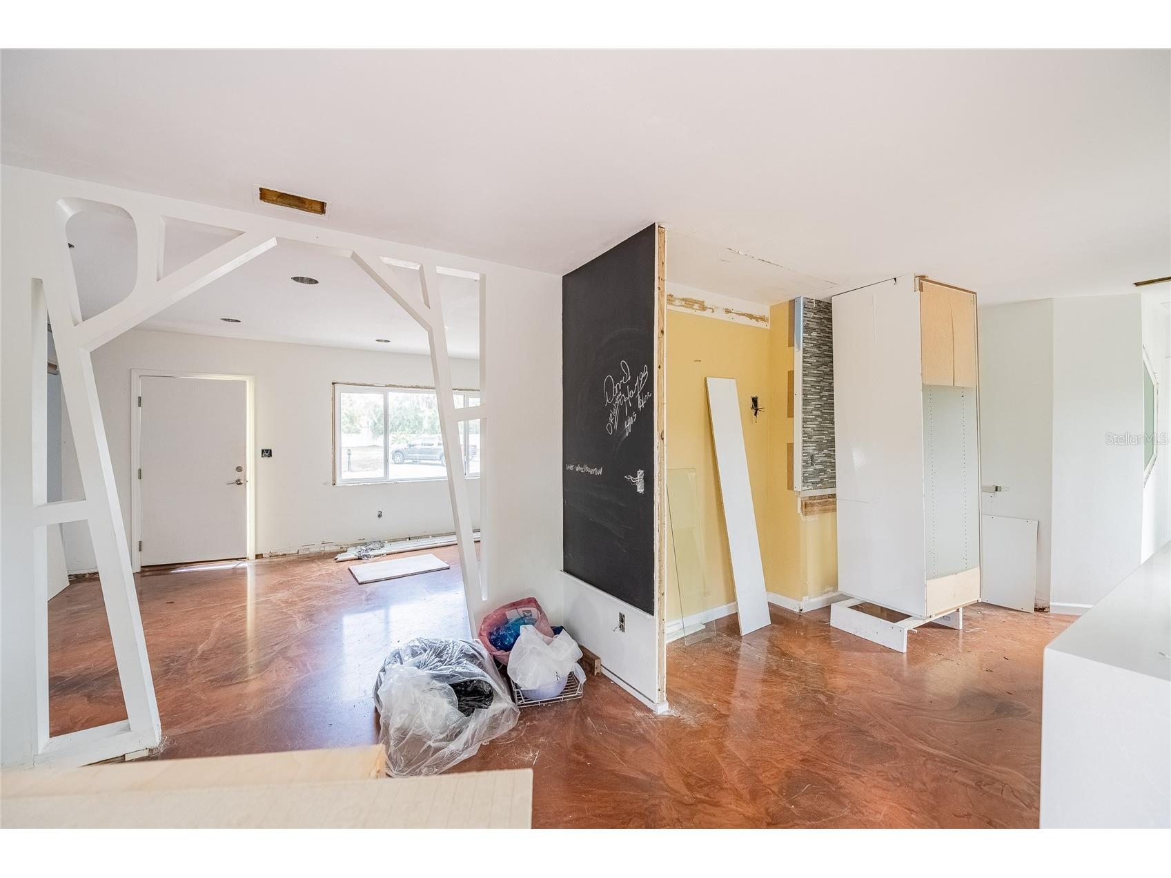 6213 Sanders Drive Tampa FL 33611 TB8469173 image23