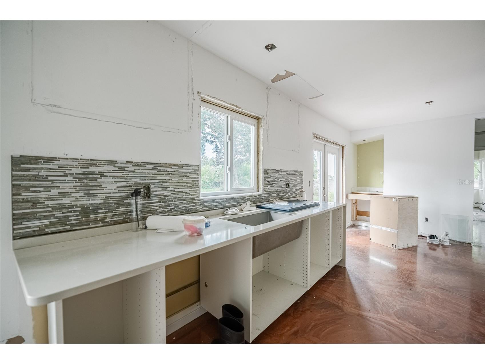 6213 Sanders Drive Tampa FL 33611 TB8469173 image26