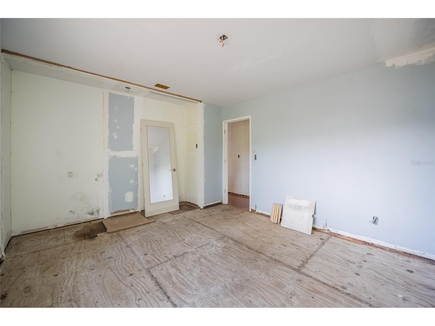 6213 Sanders Drive Tampa FL 33611 TB8469173 image34