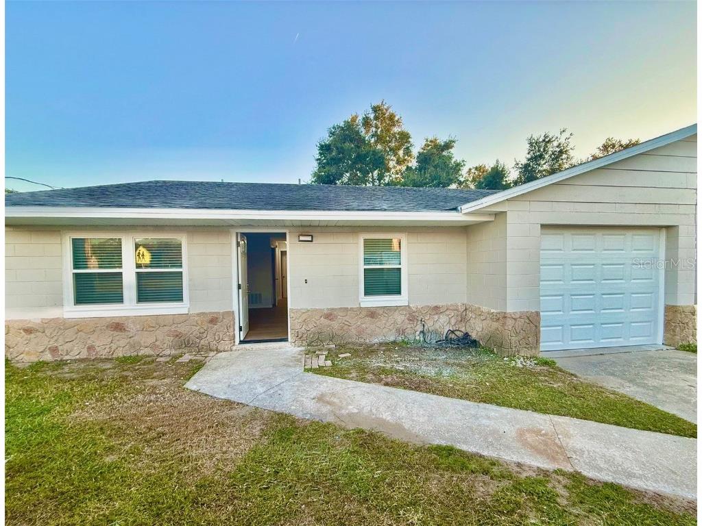 6214 Denson Drive Orlando FL 32808 O6367753 image1