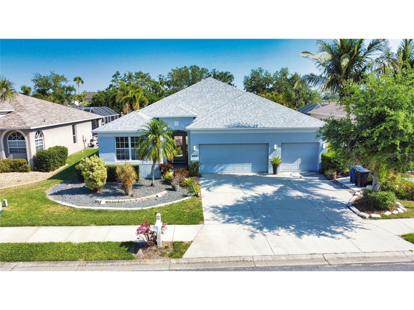 6214 Ikes Cabin Court Palmetto FL 34221 A4649536 image1