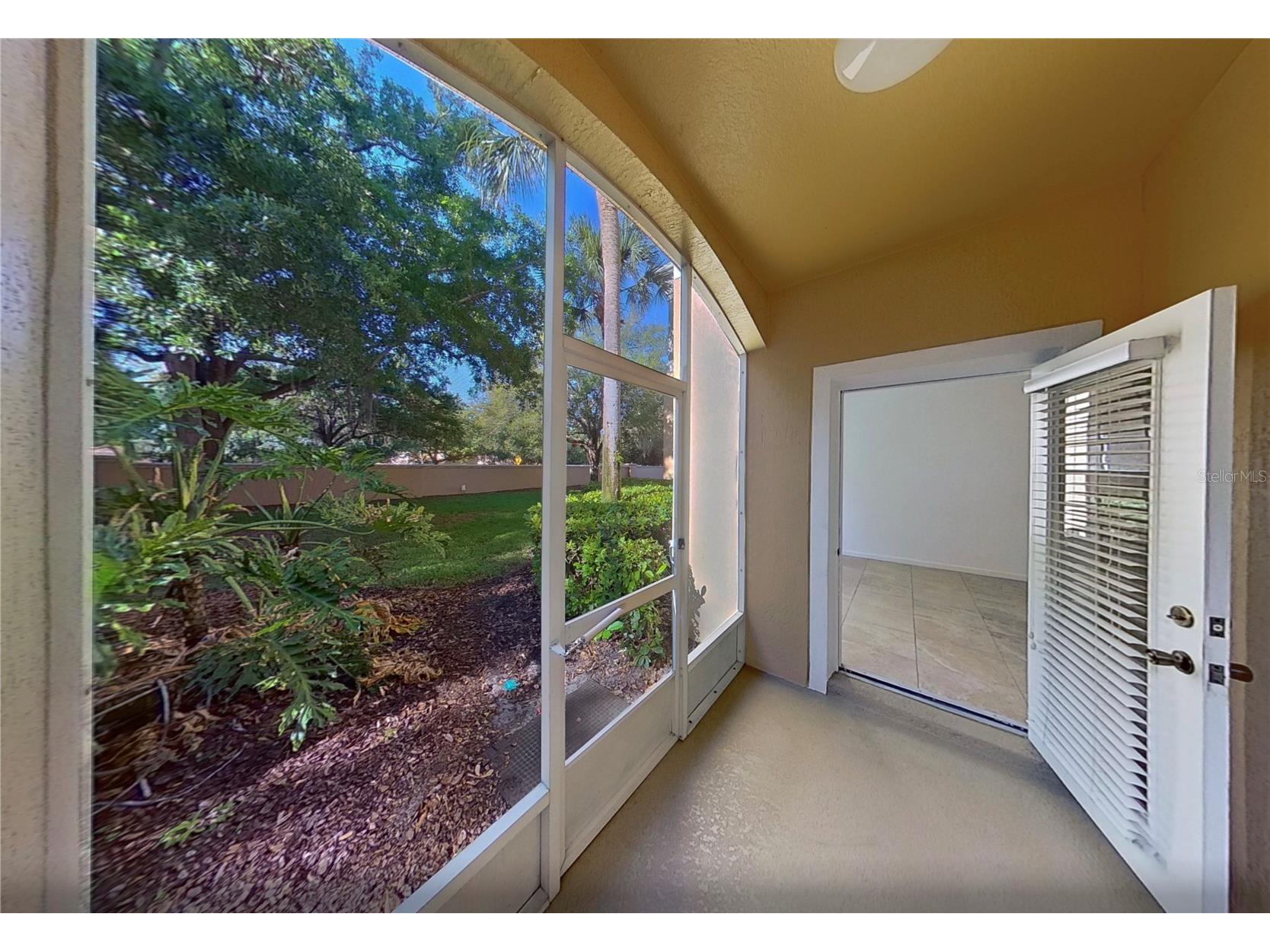 6214 Stevenson Drive #110 Orlando FL 32835 O6384421 image2