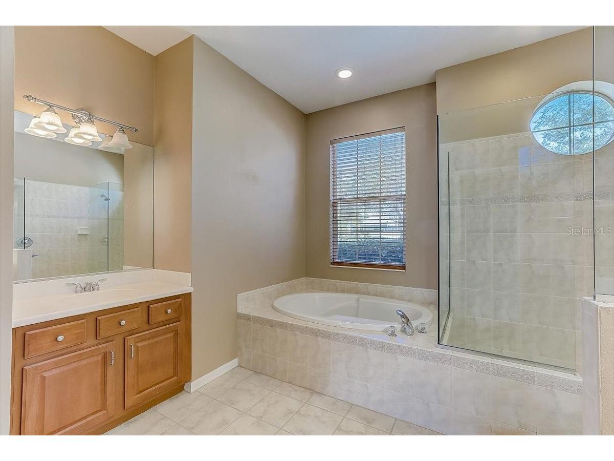 6214 Warbler Lane Lakewood Ranch FL 34202 A4679081 image20