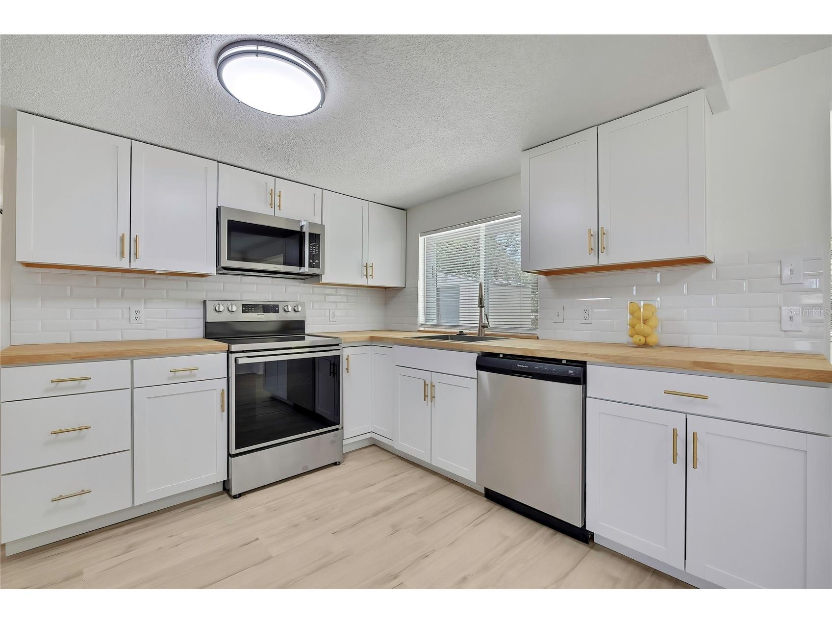 6214 Westport Drive Port Richey FL 34668 TB8502323 image15