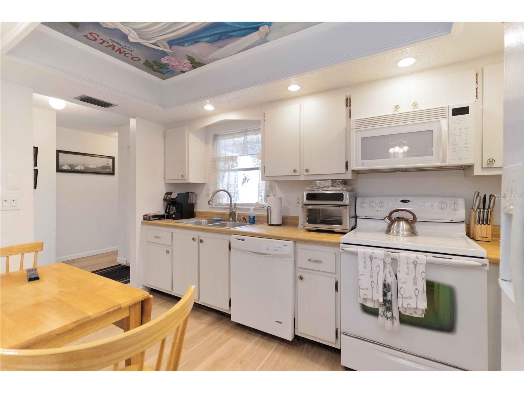 6215 Green View Circle #74 Sarasota FL 34231 A4687043 image10