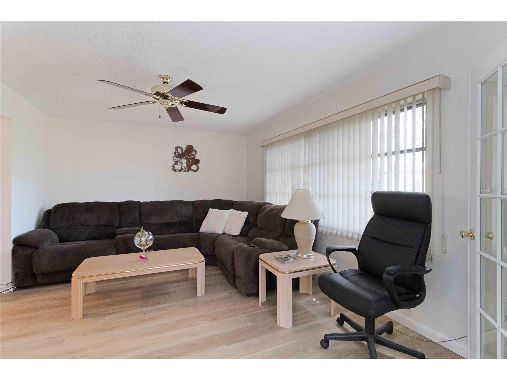 6215 Green View Circle #74 Sarasota FL 34231 A4687043 image17