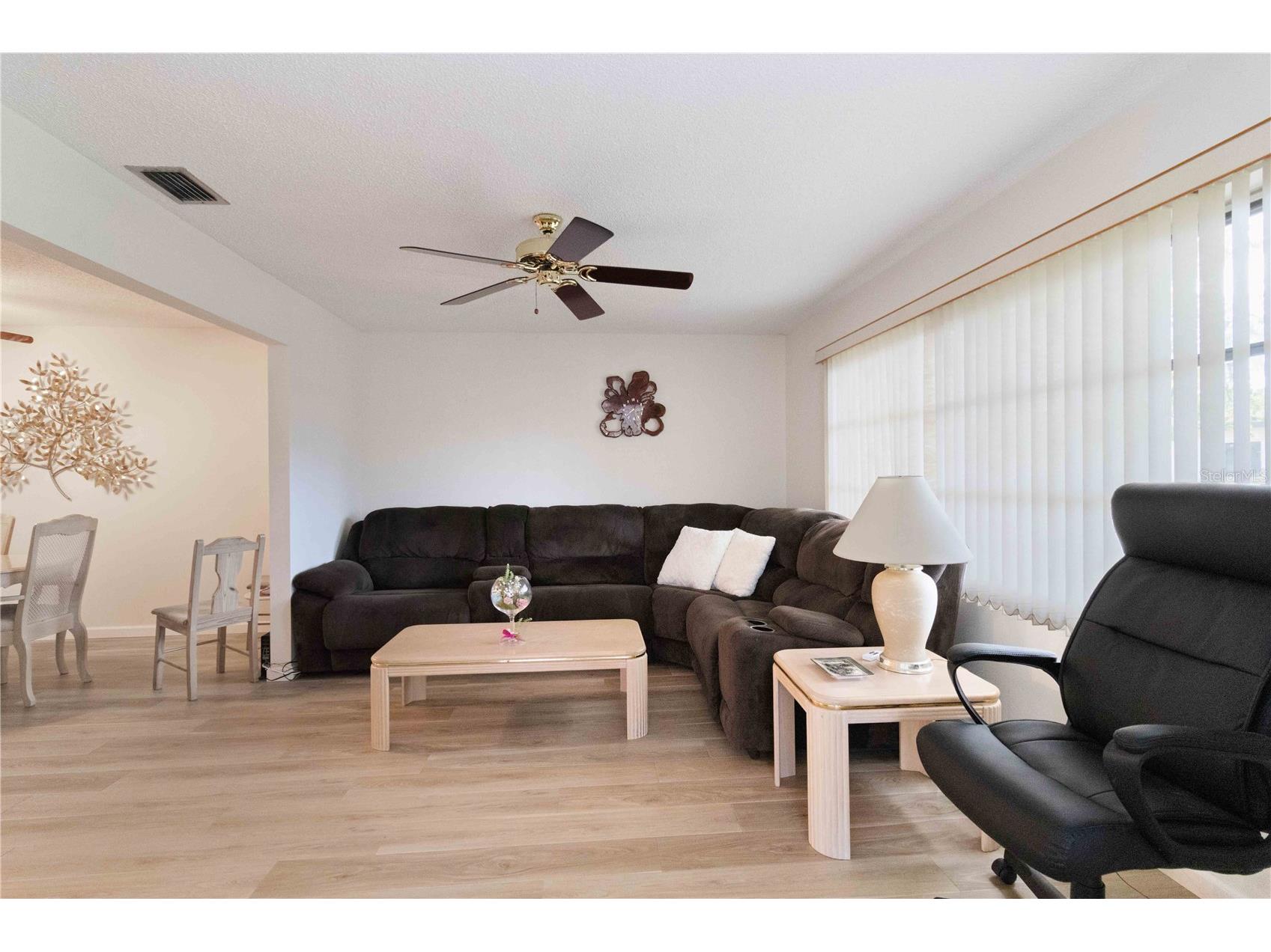 6215 Green View Circle #74 Sarasota FL 34231 A4687043 image18