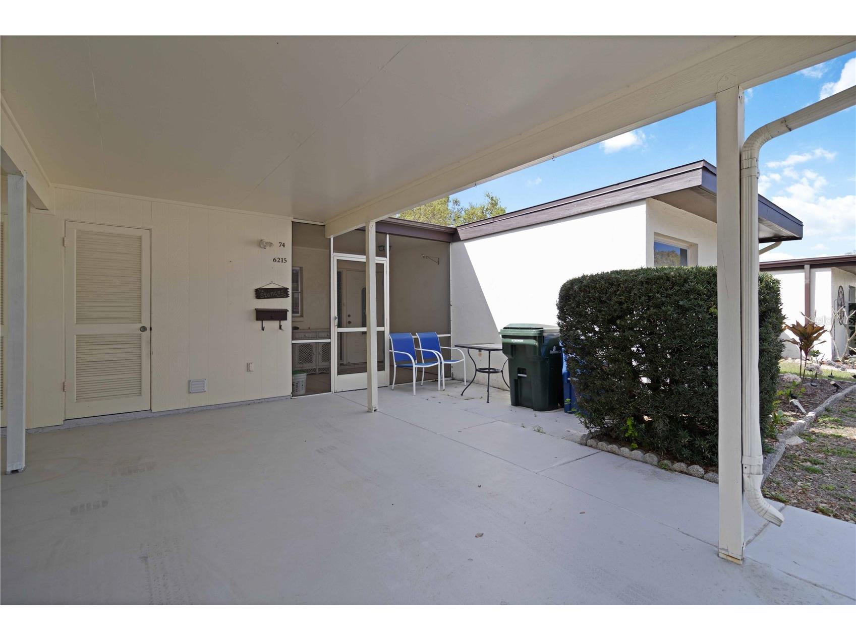 6215 Green View Circle #74 Sarasota FL 34231 A4687043 image3