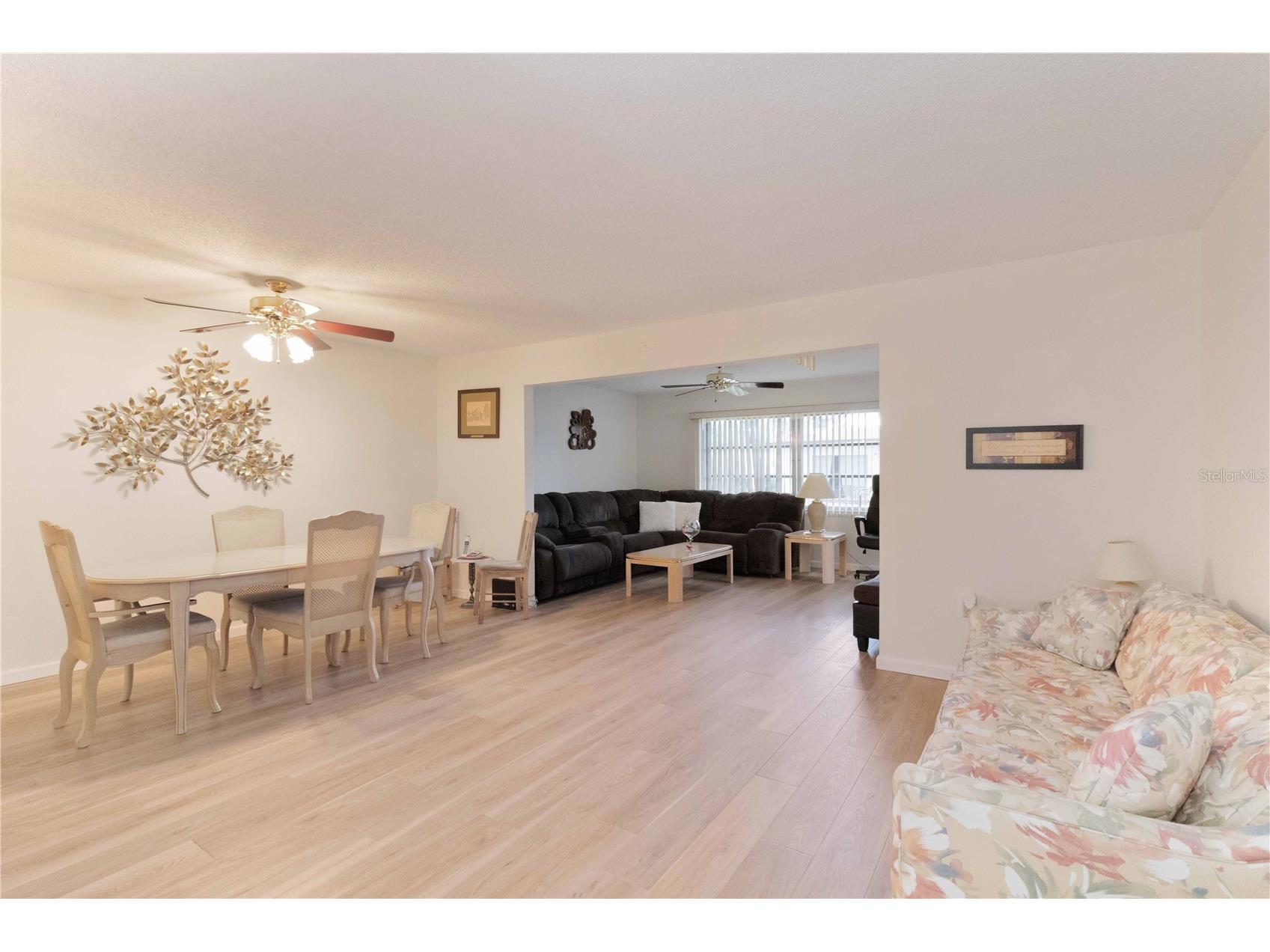 6215 Green View Circle #74 Sarasota FL 34231 A4687043 image9