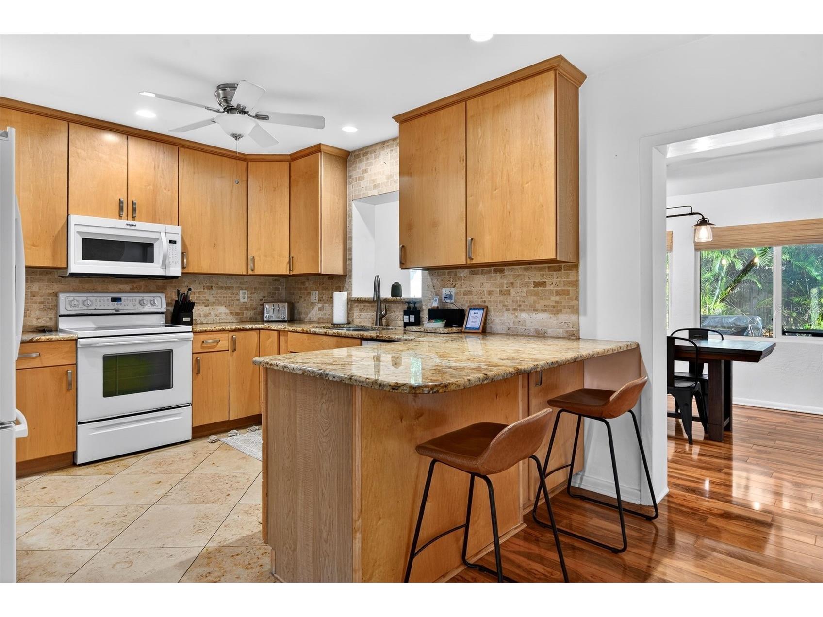 6215 Rodgers Avenue Sarasota FL 34231 A4676446 image14