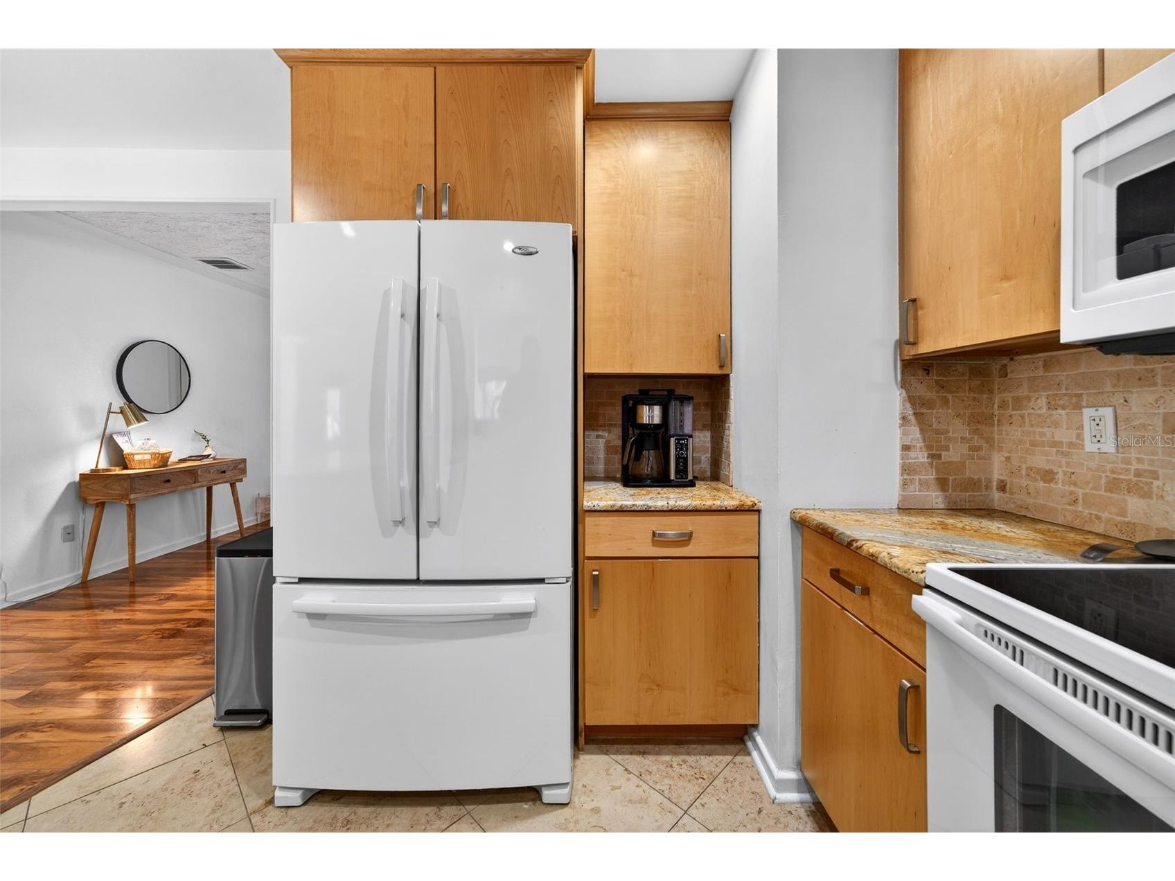 6215 Rodgers Avenue Sarasota FL 34231 A4676446 image18