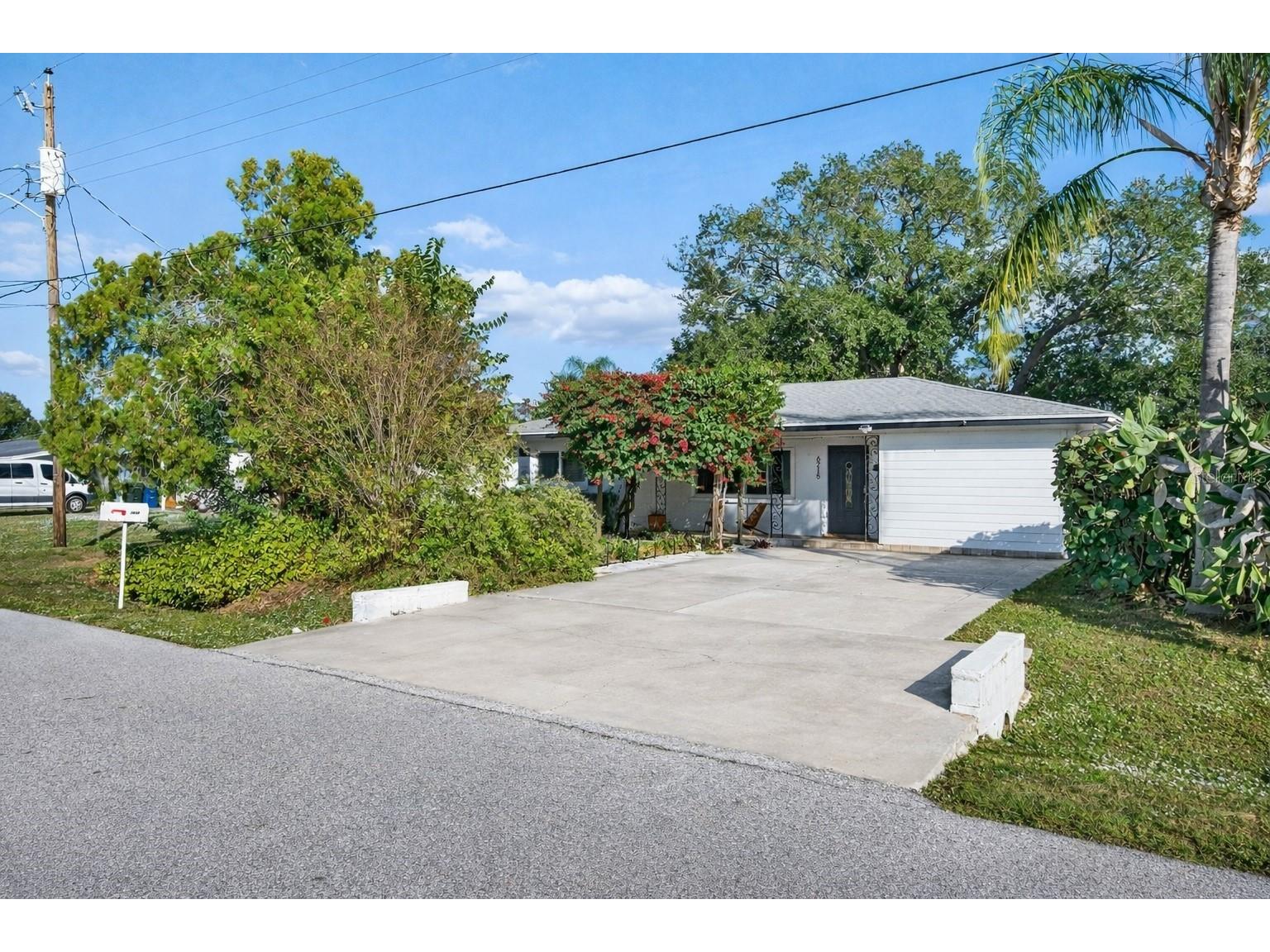6215 Rodgers Avenue Sarasota FL 34231 A4676446 image2