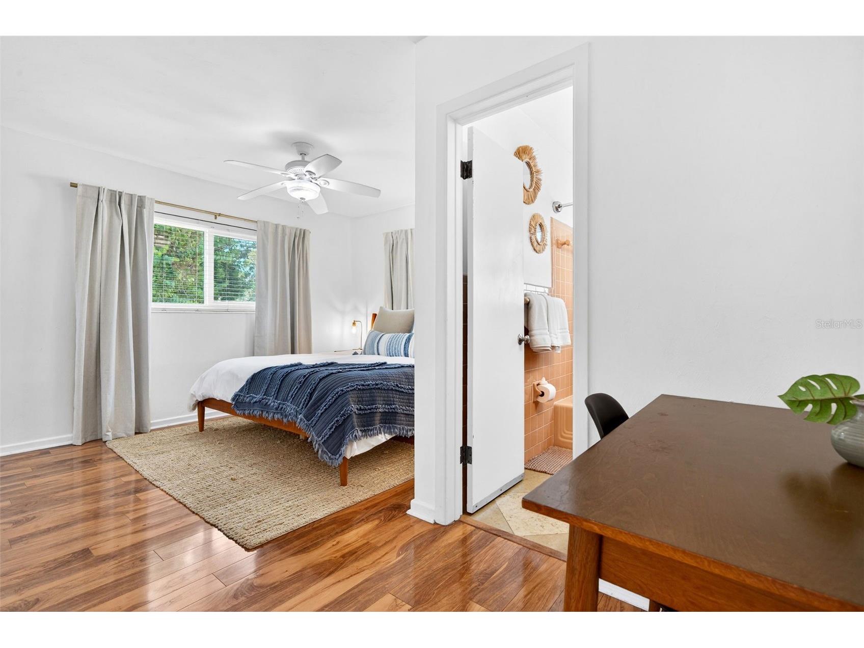 6215 Rodgers Avenue Sarasota FL 34231 A4676446 image32
