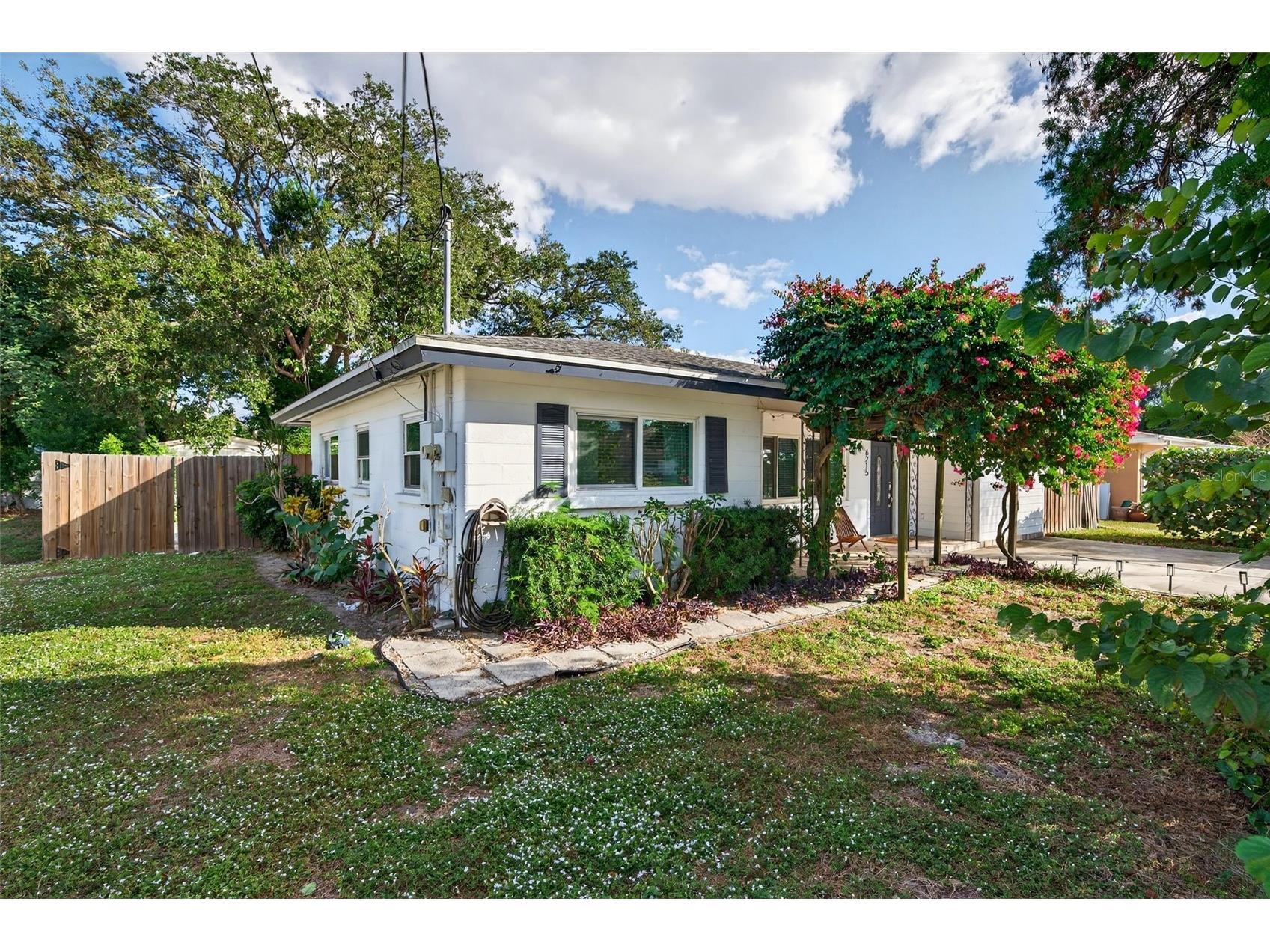 6215 Rodgers Avenue Sarasota FL 34231 A4676446 image51
