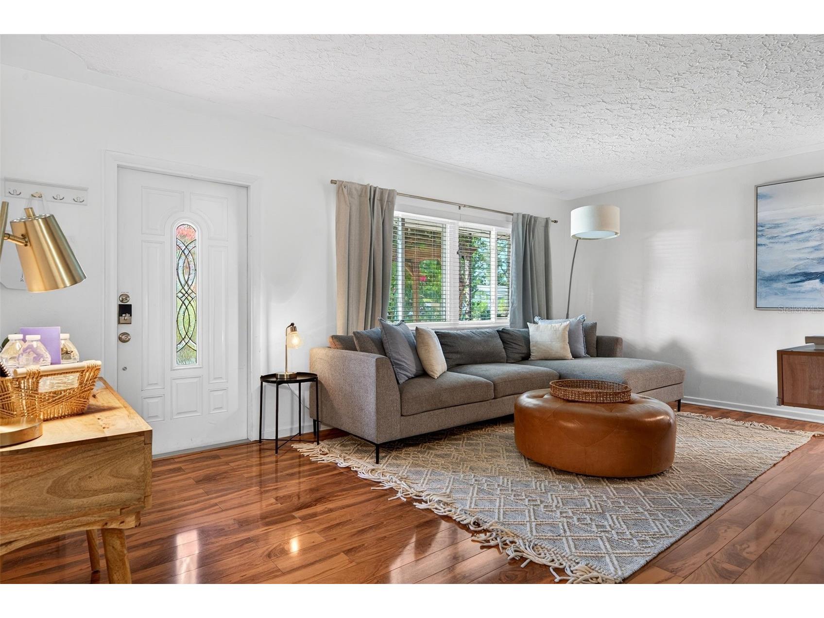 6215 Rodgers Avenue Sarasota FL 34231 A4676446 image8