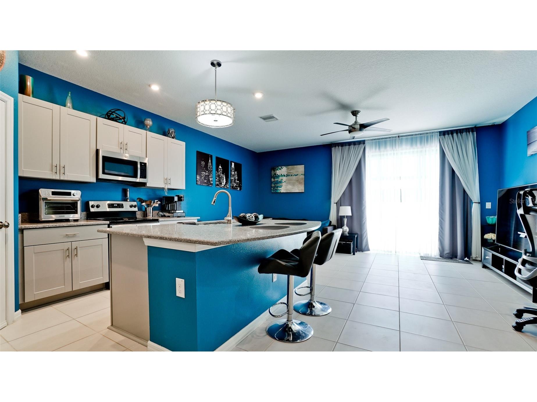6215 Willowside Street Palmetto FL 34221 A4693135 image2