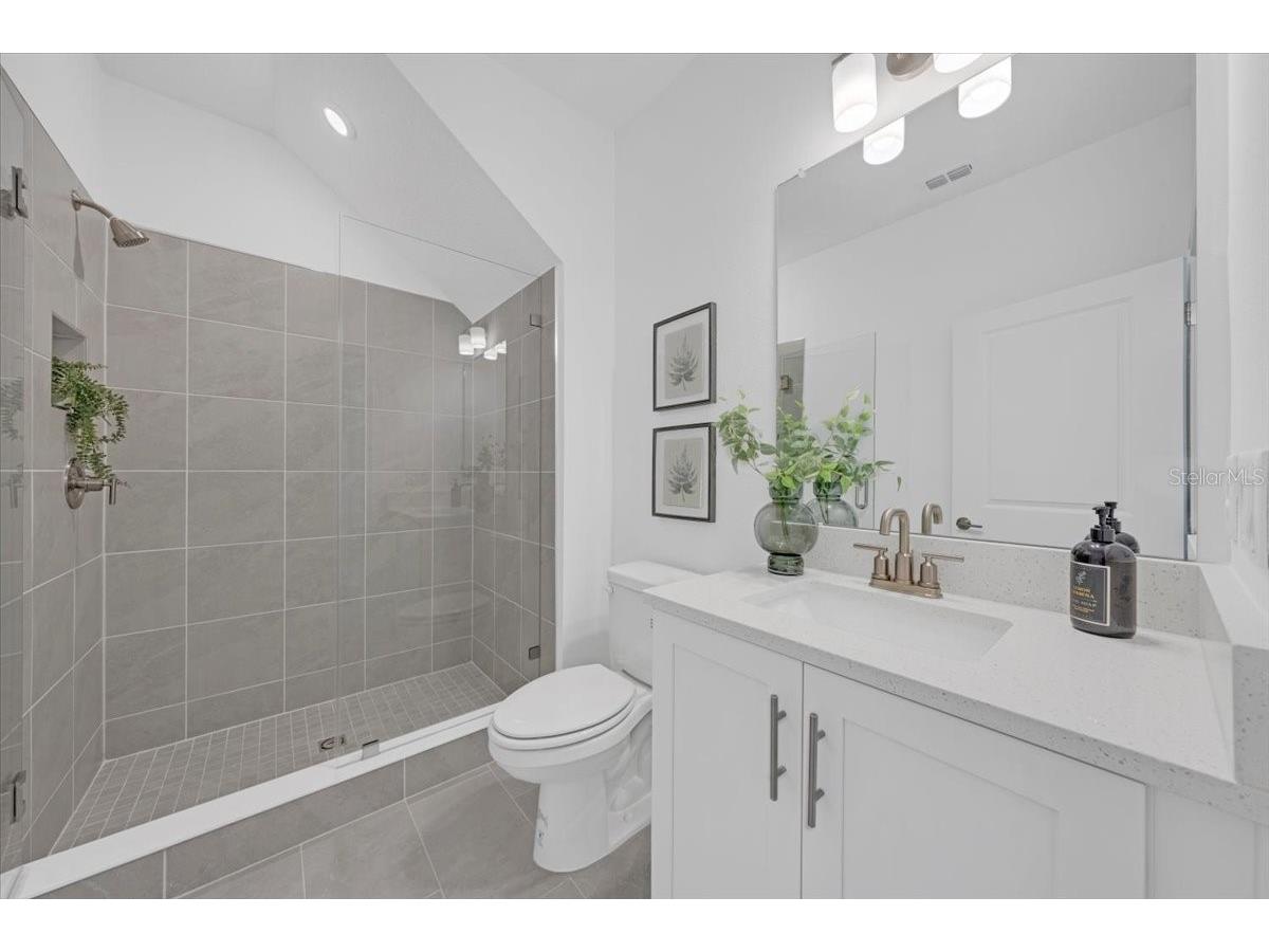 6216 29th Street N Saint Petersburg FL 33702 TB8453818 image13