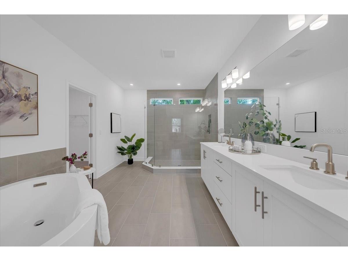 6216 29th Street N Saint Petersburg FL 33702 TB8453818 image16