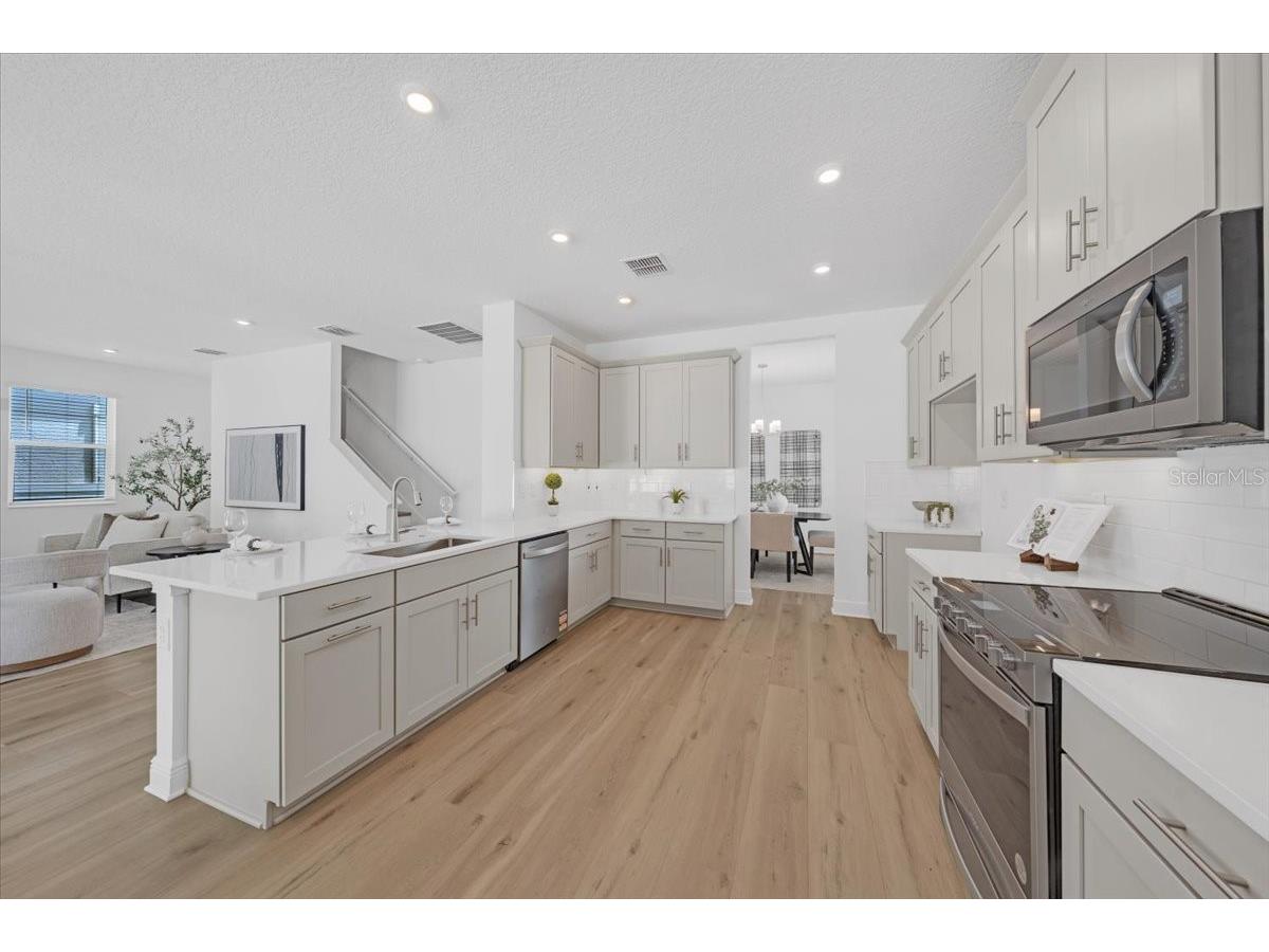 6216 29th Street N Saint Petersburg FL 33702 TB8453818 image9