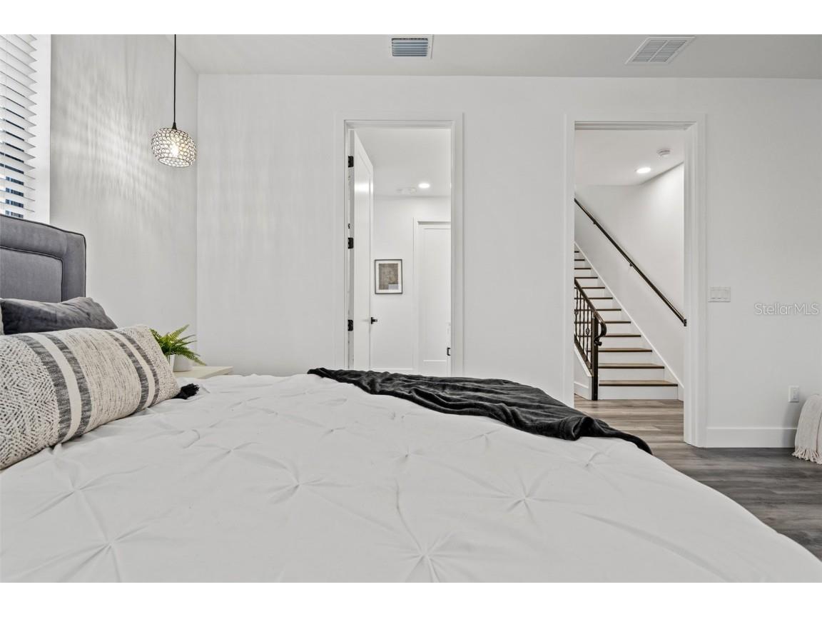 6216 64th Way N Pinellas Park FL 33781 TB8438844 image20