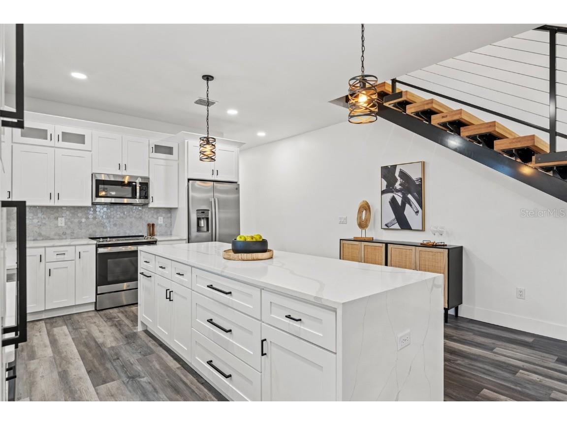 6216 64th Way N Pinellas Park FL 33781 TB8438844 image5