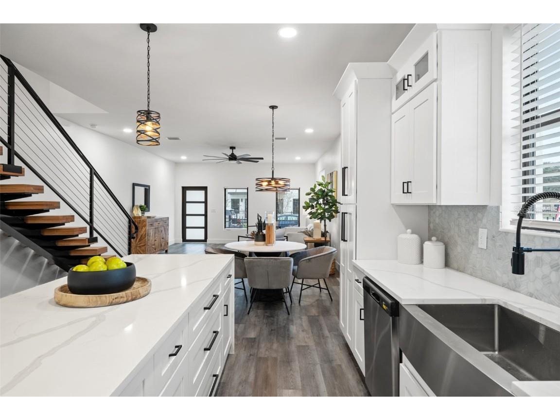 6216 64th Way N Pinellas Park FL 33781 TB8438844 image7