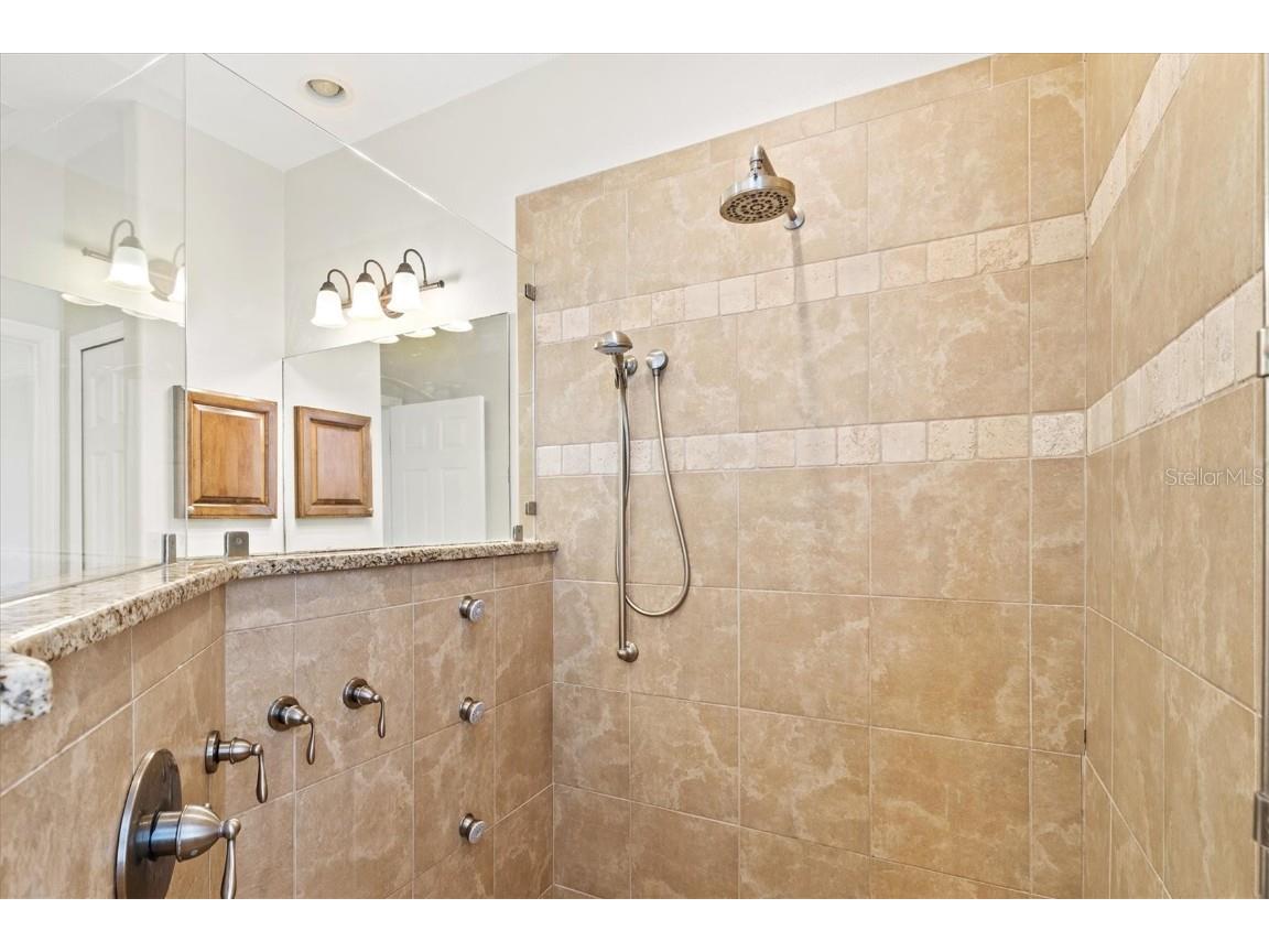 6216 Donnington Court Sarasota FL 34238 A4657006 image34