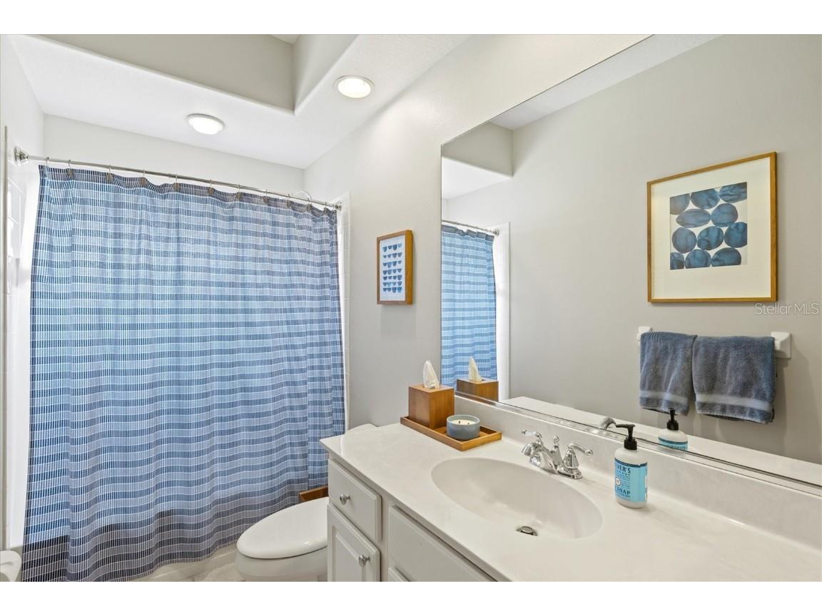 6216 Donnington Court Sarasota FL 34238 A4657006 image40