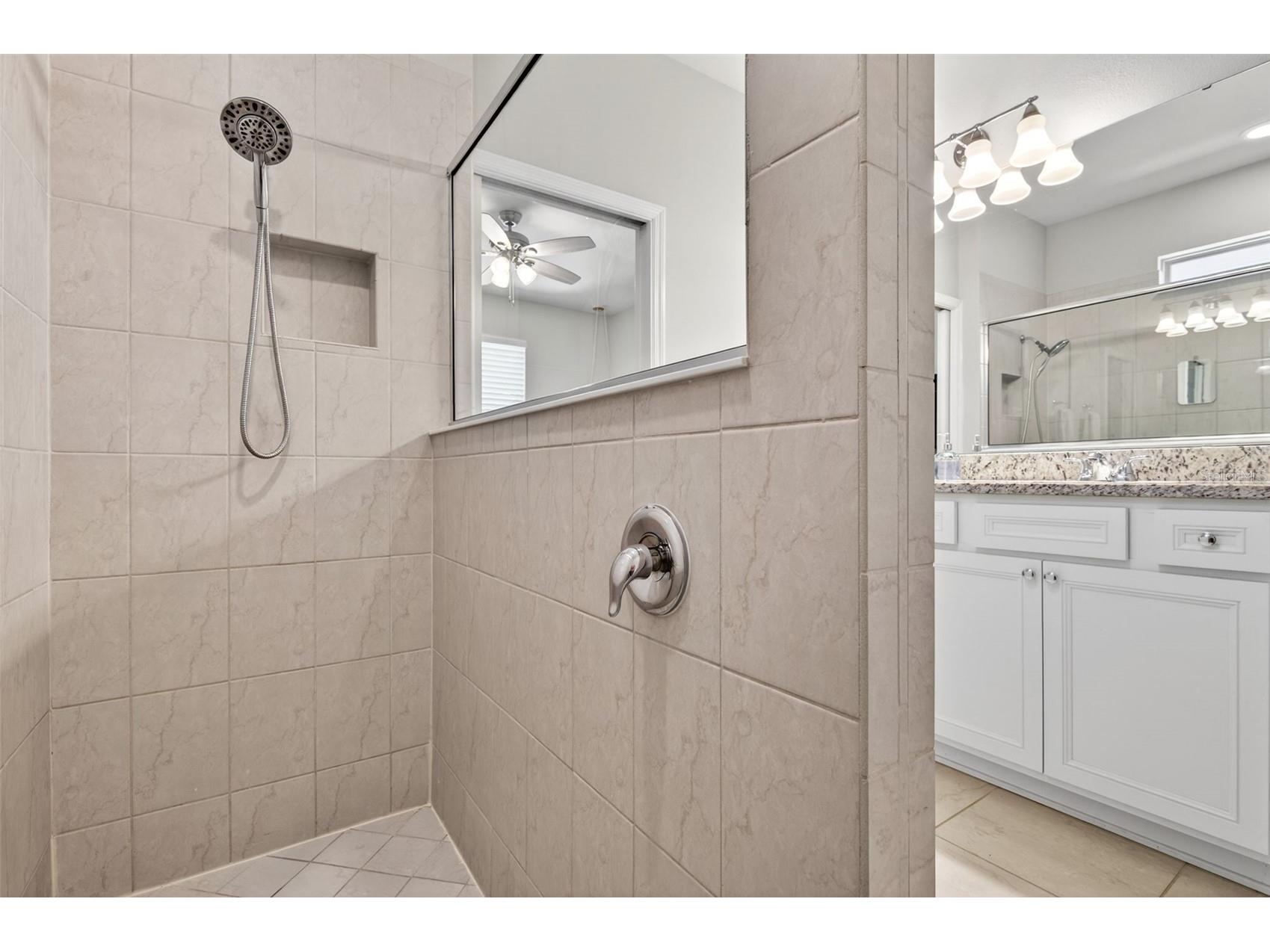 6216 Kenava Loop Palmetto FL 34221 TB8509400 image32