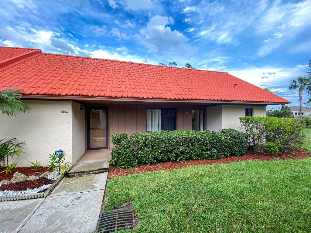 6218 Draw Lane #5 Sarasota FL 34238 A4583684 image1