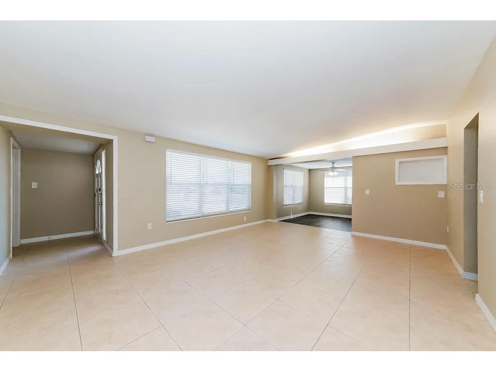 6218 Nutmeg Avenue Sarasota FL 34231 TB8475206 image2