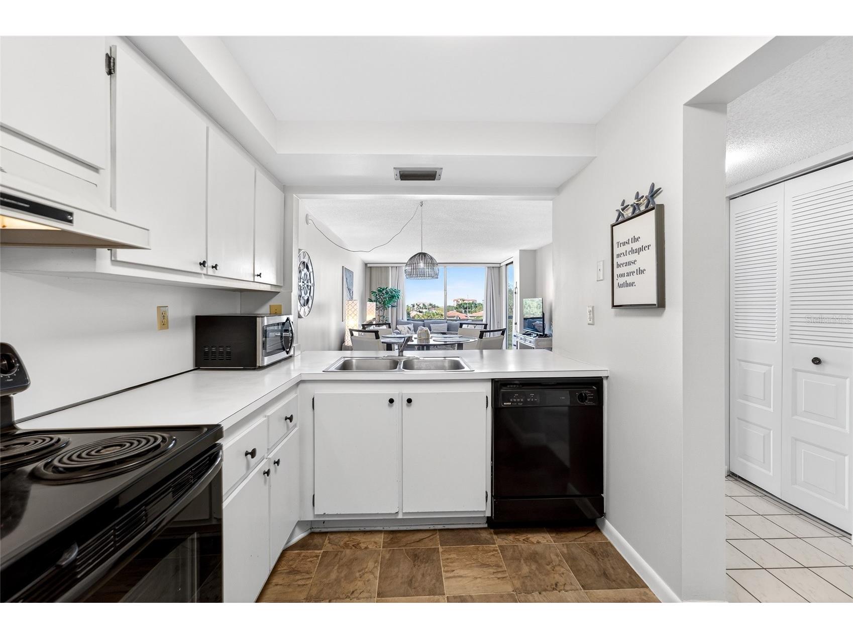 6218 Palma Del Mar Boulevard #405 Saint Petersburg FL 33715 TB8463635 image11