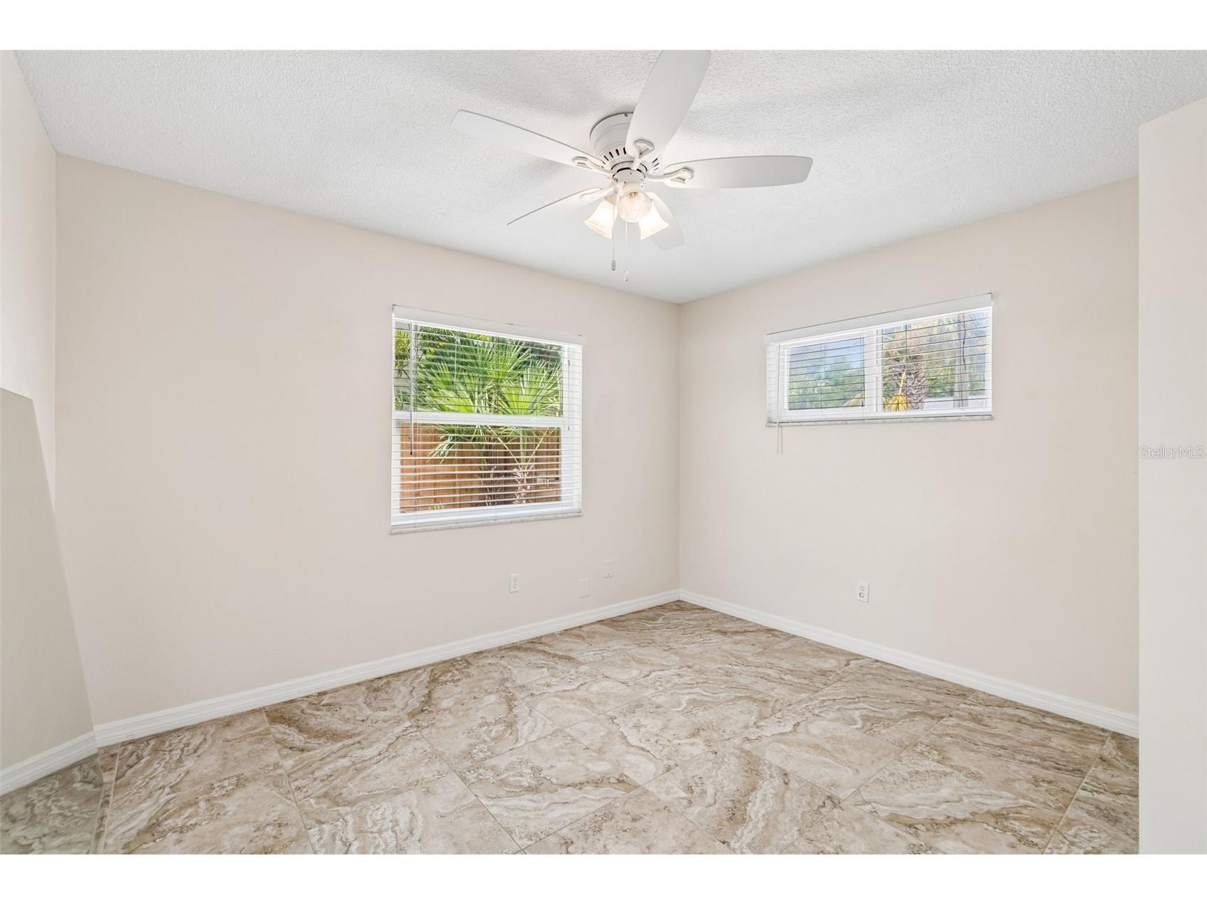 6219 2nd Avenue S Saint Petersburg FL 33707 TB8523921 image18