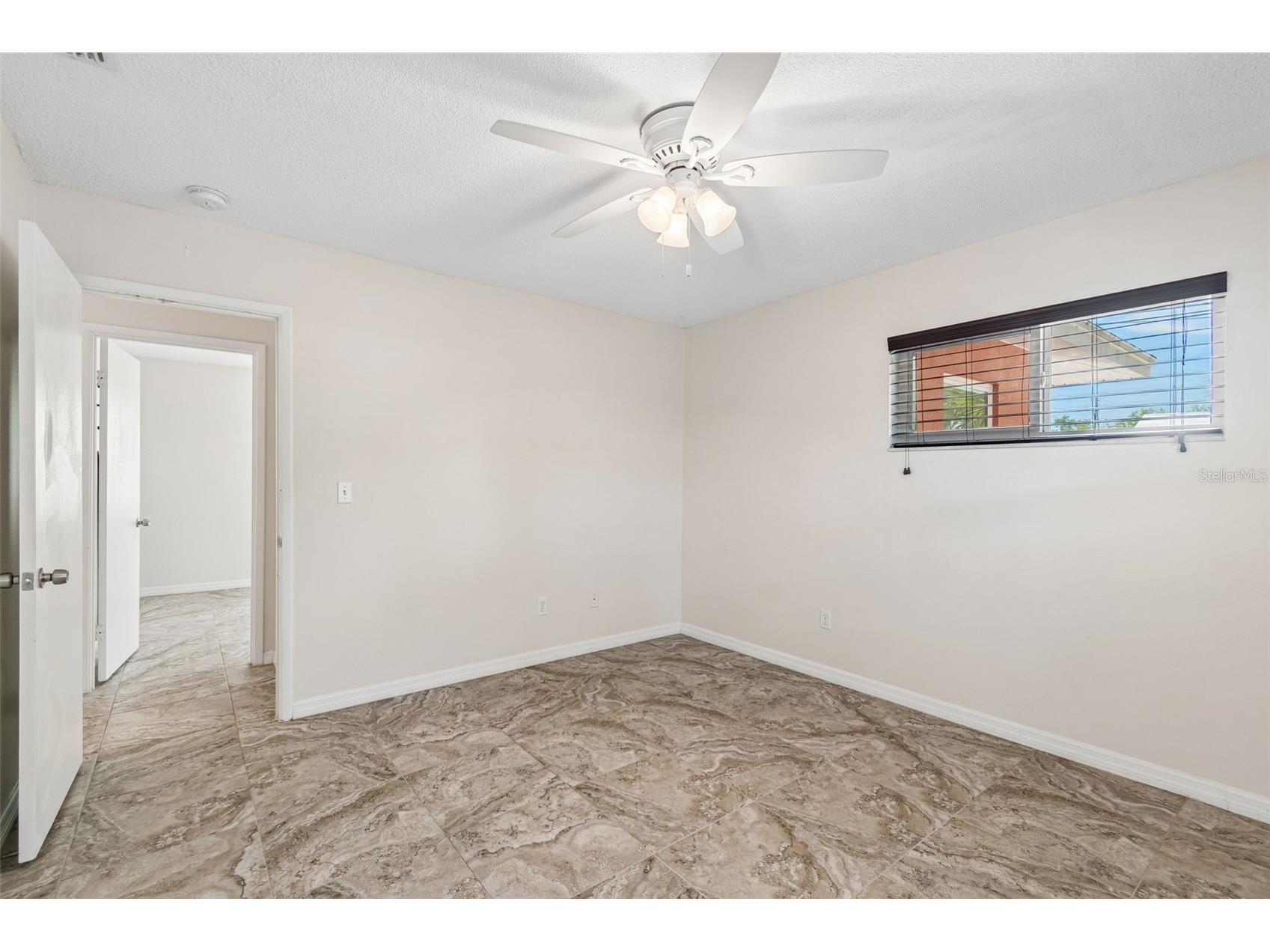 6219 2nd Avenue S Saint Petersburg FL 33707 TB8523921 image20