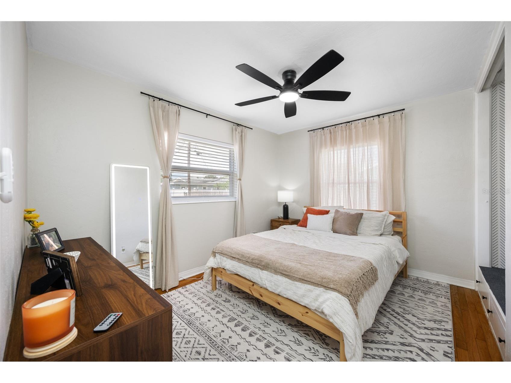 6219 Hampton Drive N Saint Petersburg FL 33710 TB8519353 image22