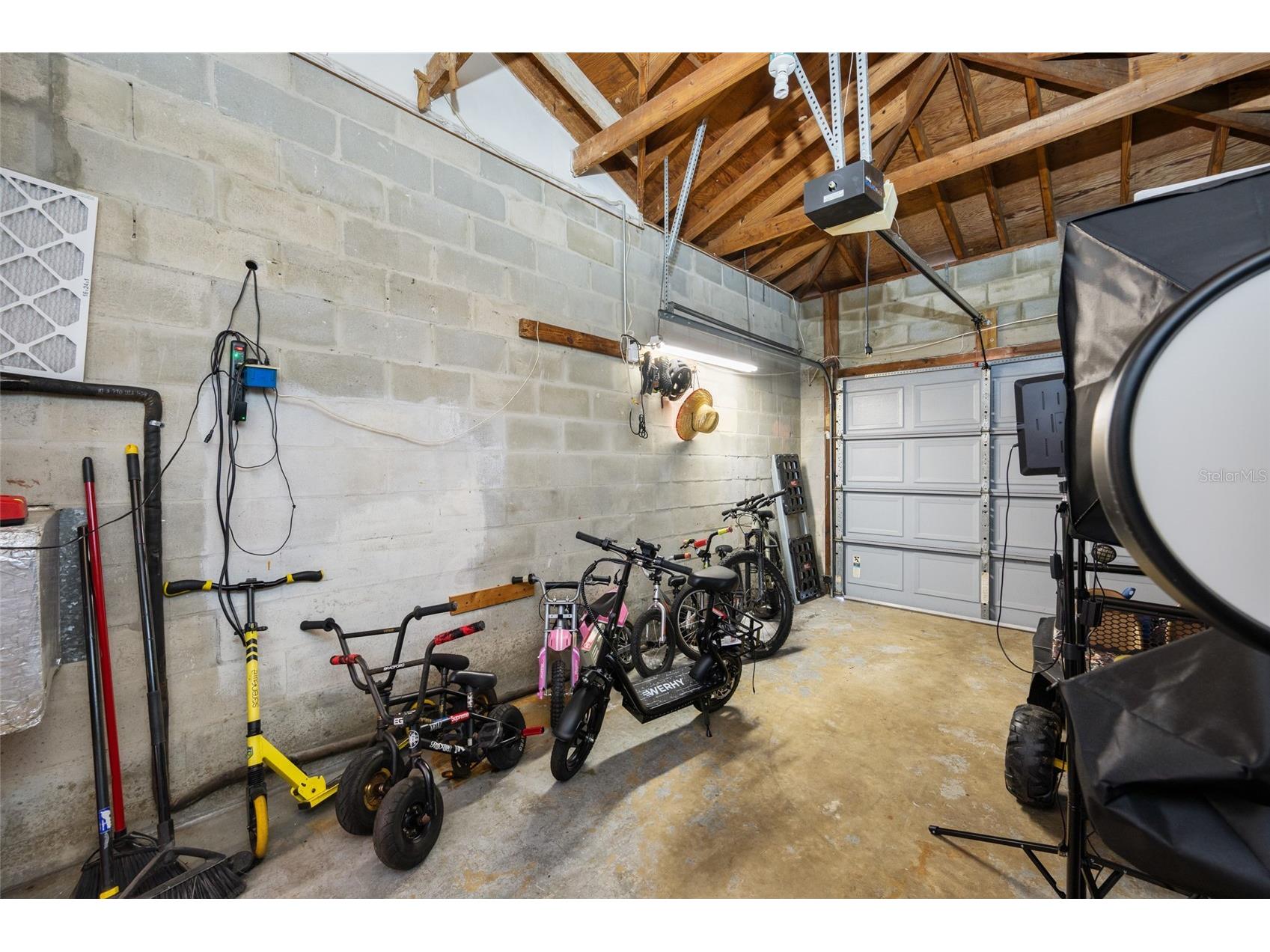 6219 Hampton Drive N Saint Petersburg FL 33710 TB8519353 image36