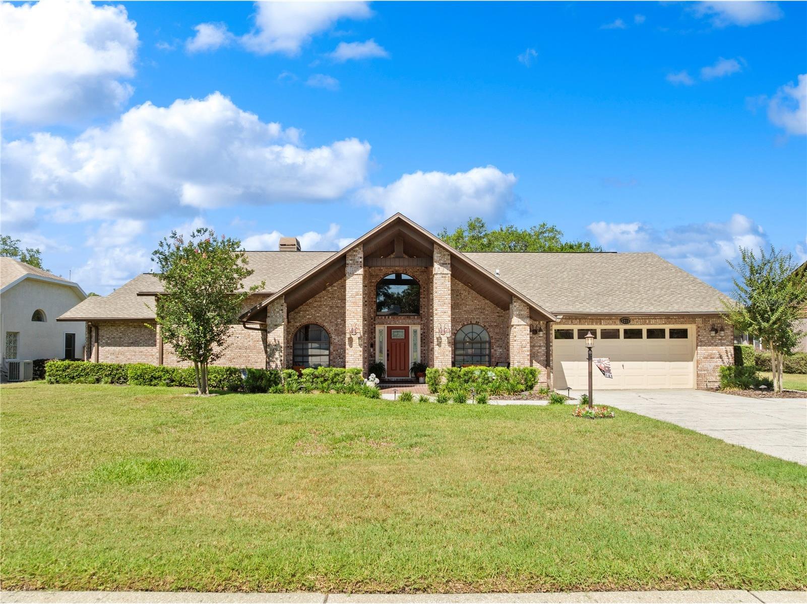 6219 Huntington Drive Zephyrhills FL 33542 TB8506321 image1