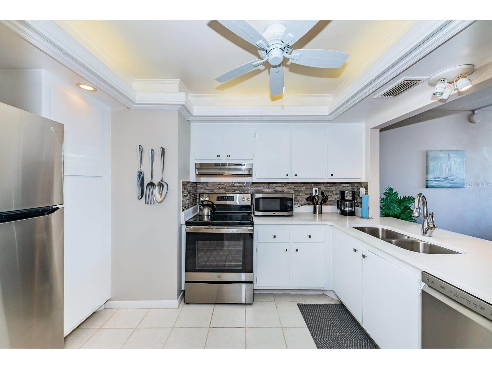 6219 Palma Boulevard S #305 Saint Petersburg FL 33715 TB8464041 image3