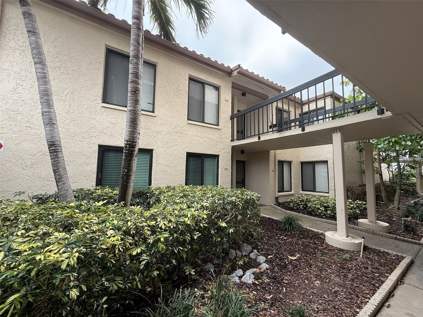 6219 Palma Del Mar Boulevard S #105 Saint Petersburg FL 33715 TB8495167 image1