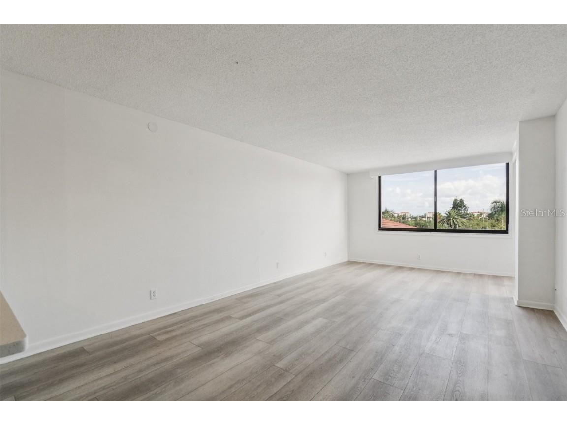 6219 Palma Del Mar Boulevard S #301 Saint Petersburg FL 33715 O6307620 image14