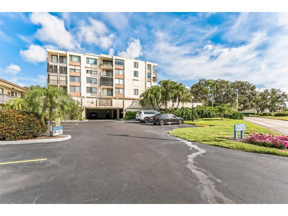 6219 Palma Del Mar Boulevard S #301 Saint Petersburg FL 33715 O6307620 image37