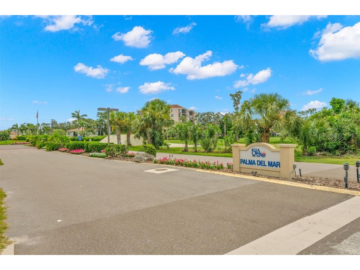 6219 Palma Del Mar Boulevard S #606 Saint Petersburg FL 33715 - TAMPA BAY U8241267 image3