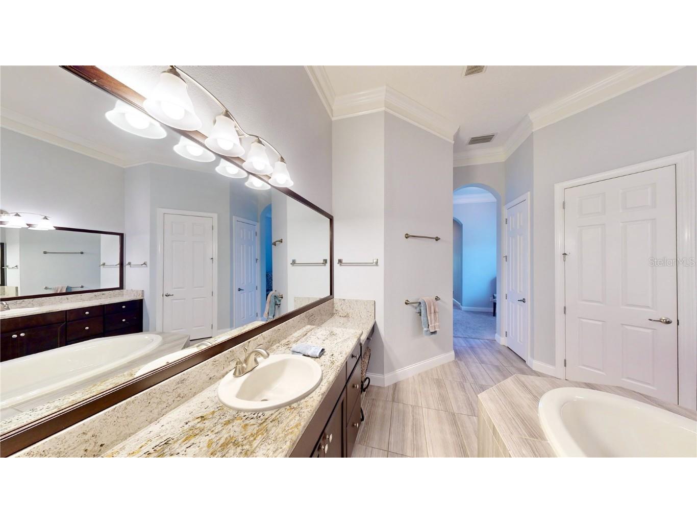 6219 Tiroco Way Windermere FL 34786 - LAKE ISLEWORTH & BUTLER CHAIN O6347461 image14