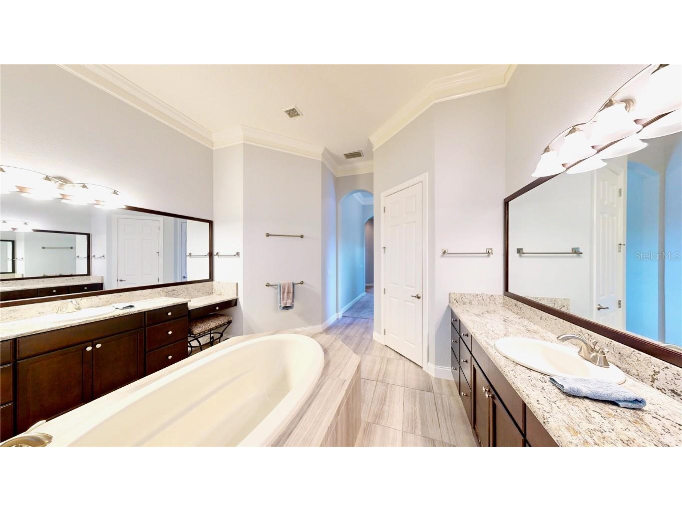 6219 Tiroco Way Windermere FL 34786 - LAKE ISLEWORTH & BUTLER CHAIN O6347461 image46