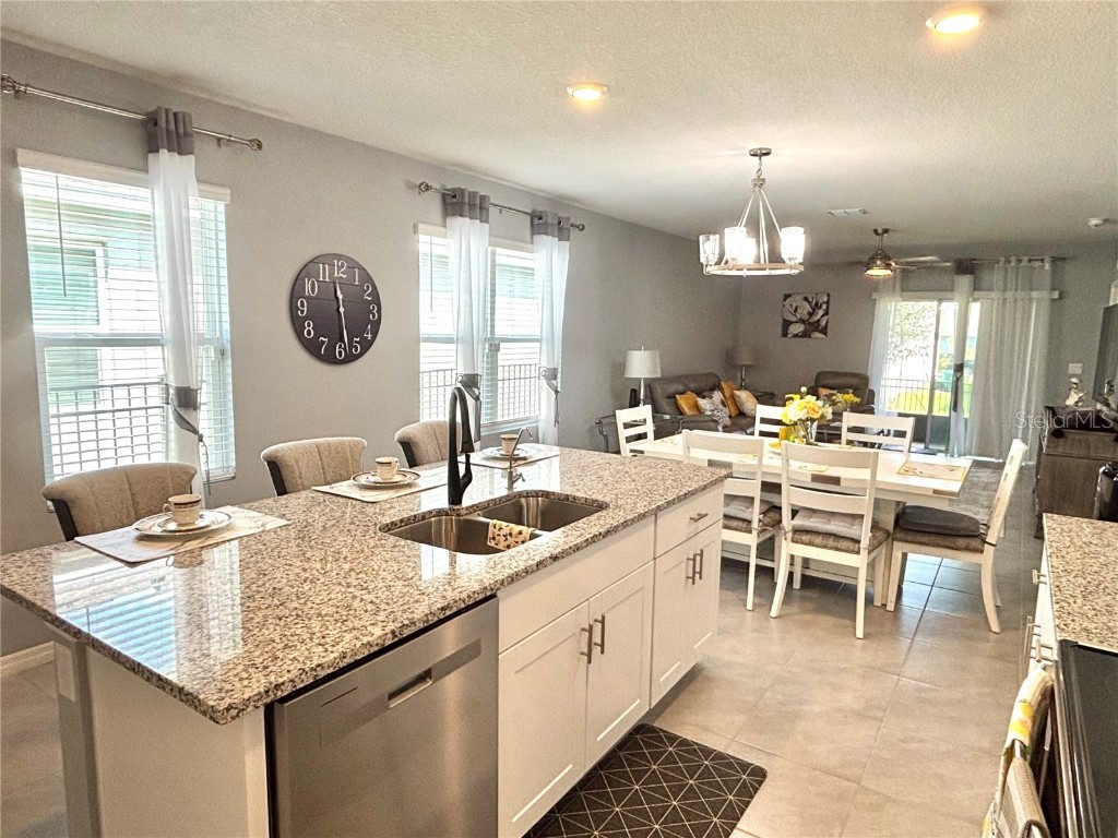 622 Autumn Breeze Street Deland FL 32724 V4946135 image14