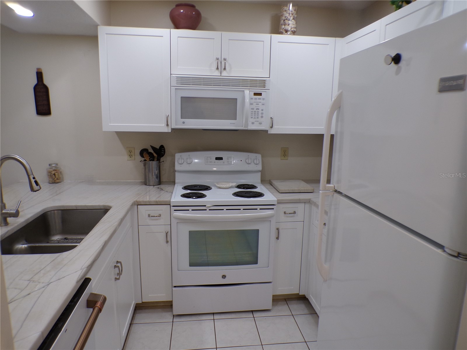 622 Bird Bay Drive S #203 Venice FL 34285 N6144151 image8