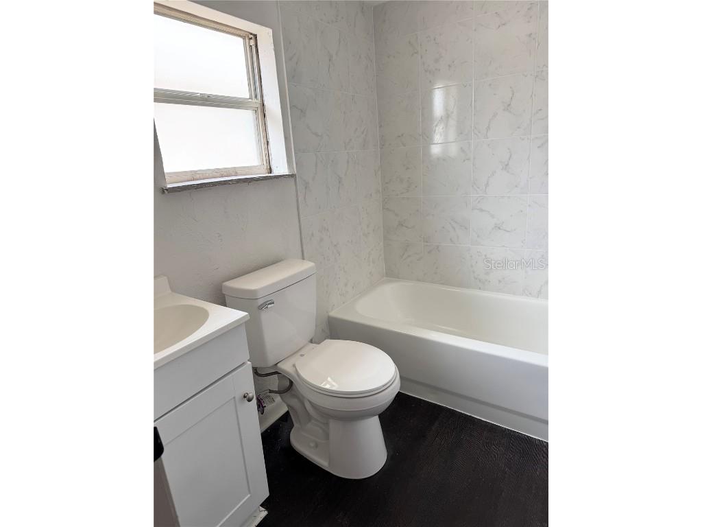 622 Booker Avenue #A B Lake Wales FL 33853 L4956356 image9