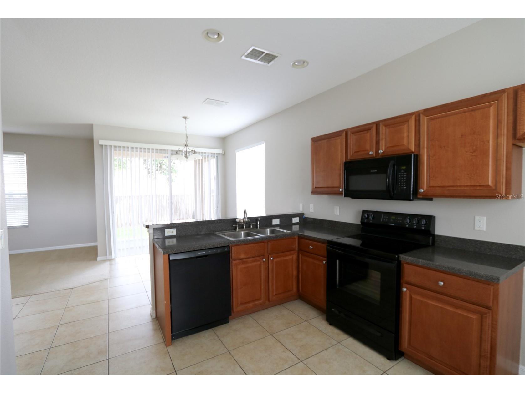 622 Breezeway Court Brandon FL 33511 TB8508101 image5